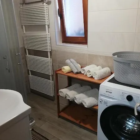 Apartment Apartma Pri Bregarju *