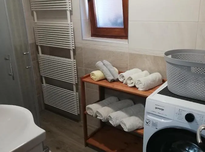 דירה Apartma In Soba Pri Bregarju *