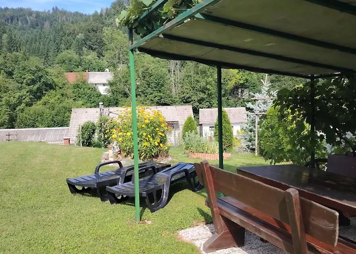 Apartma In Soba Pri Bregarju דירה *