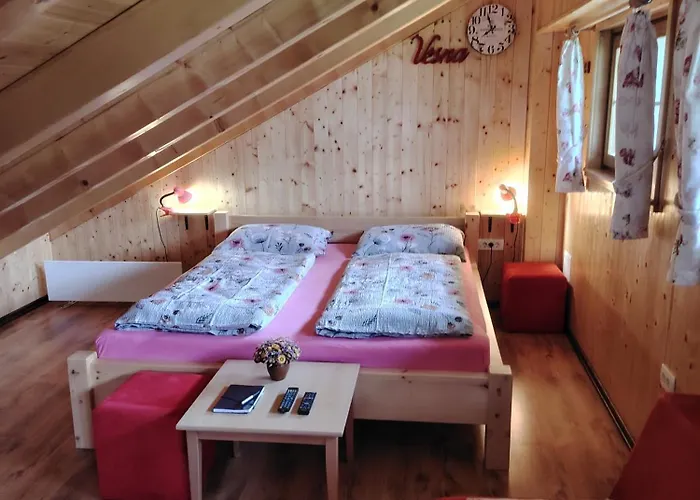 דירה Apartma In Soba Pri Bregarju בוהין